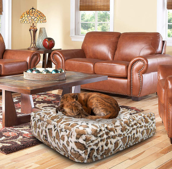Bessie and Barnie Giraffe Luxury Extra Plush Faux Fur Rectangle Pet/Dog Bed (Multiple Sizes)
